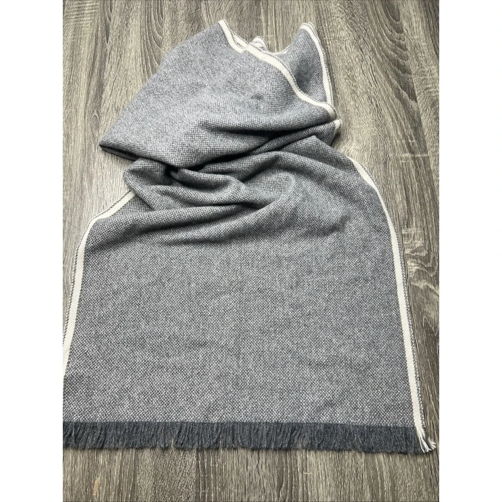 Brunello Cucinelli 100% Cashmere Shawl Scarf Wrap Grey Gray 19